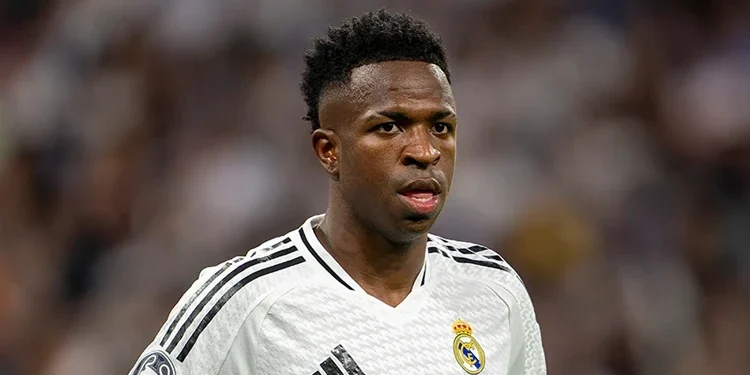 Real Madrid Geleceğini Sağlama Aldı: Vinicius Junior ile Tarihi İmza