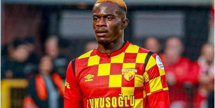 Göztepe Transferde Durmuyor: Romulo’nun Ardından Anthony Dennis de Yolcu